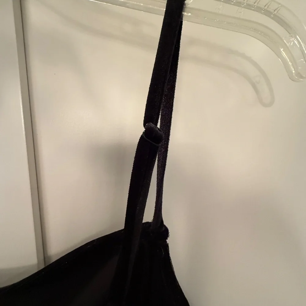 90’s Y2K Mini Black Velvet Slip Dress With Slit - Picture 6 of 10